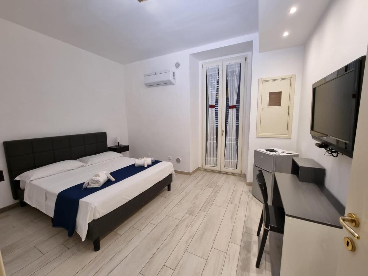 Apartments Amica Taranto Esterno foto